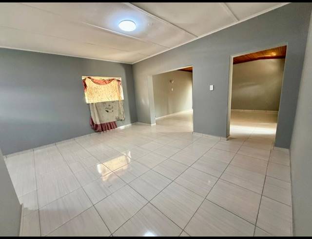 3 BEDROOM HOUSE FOR SALE IN VANDERBIJLPARK CW 1